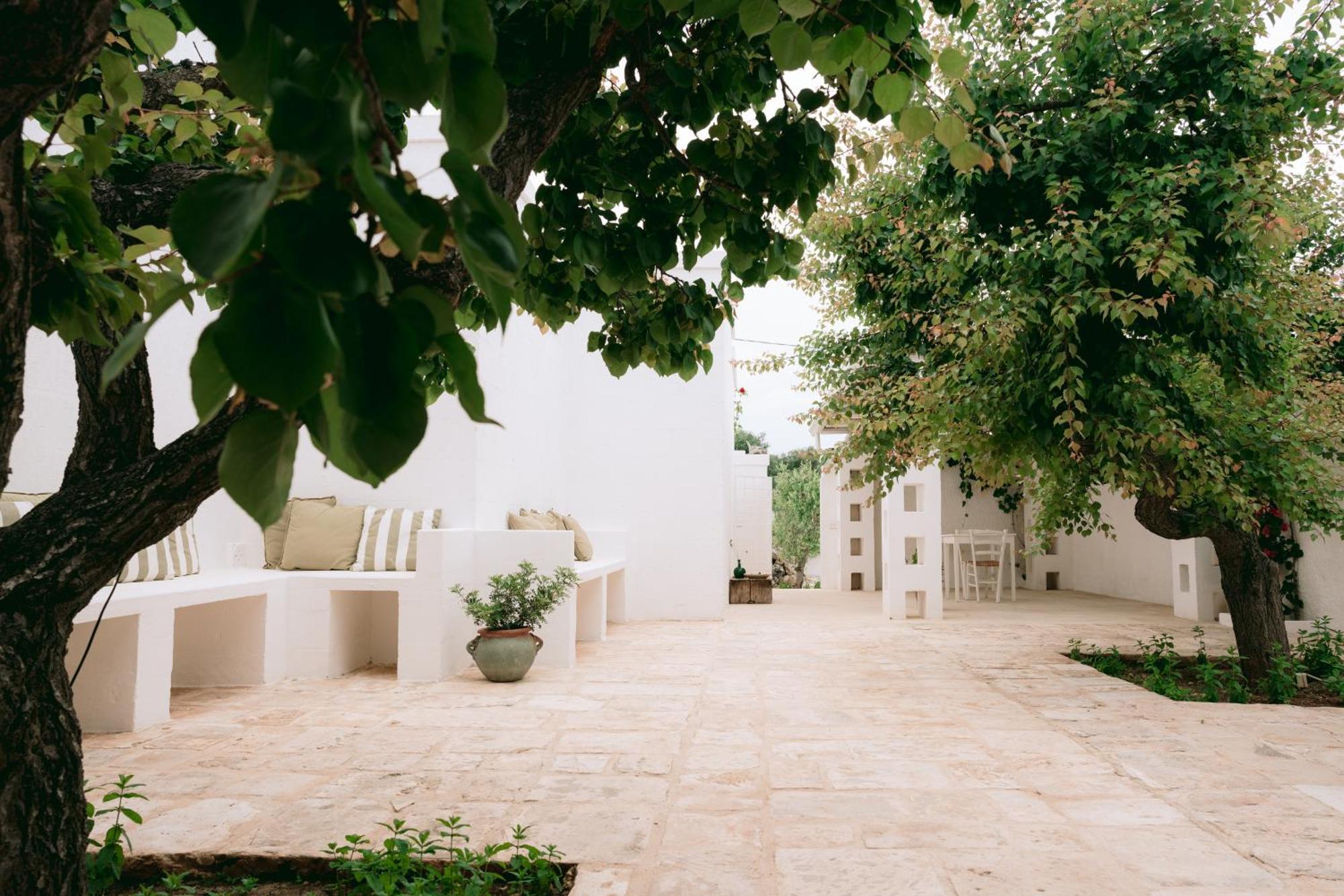 Bed and Breakfast Oltre Gli Ulivi Остуни Экстерьер фото